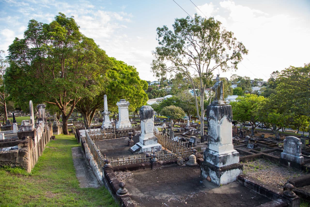 Balmoral Cemetery premises