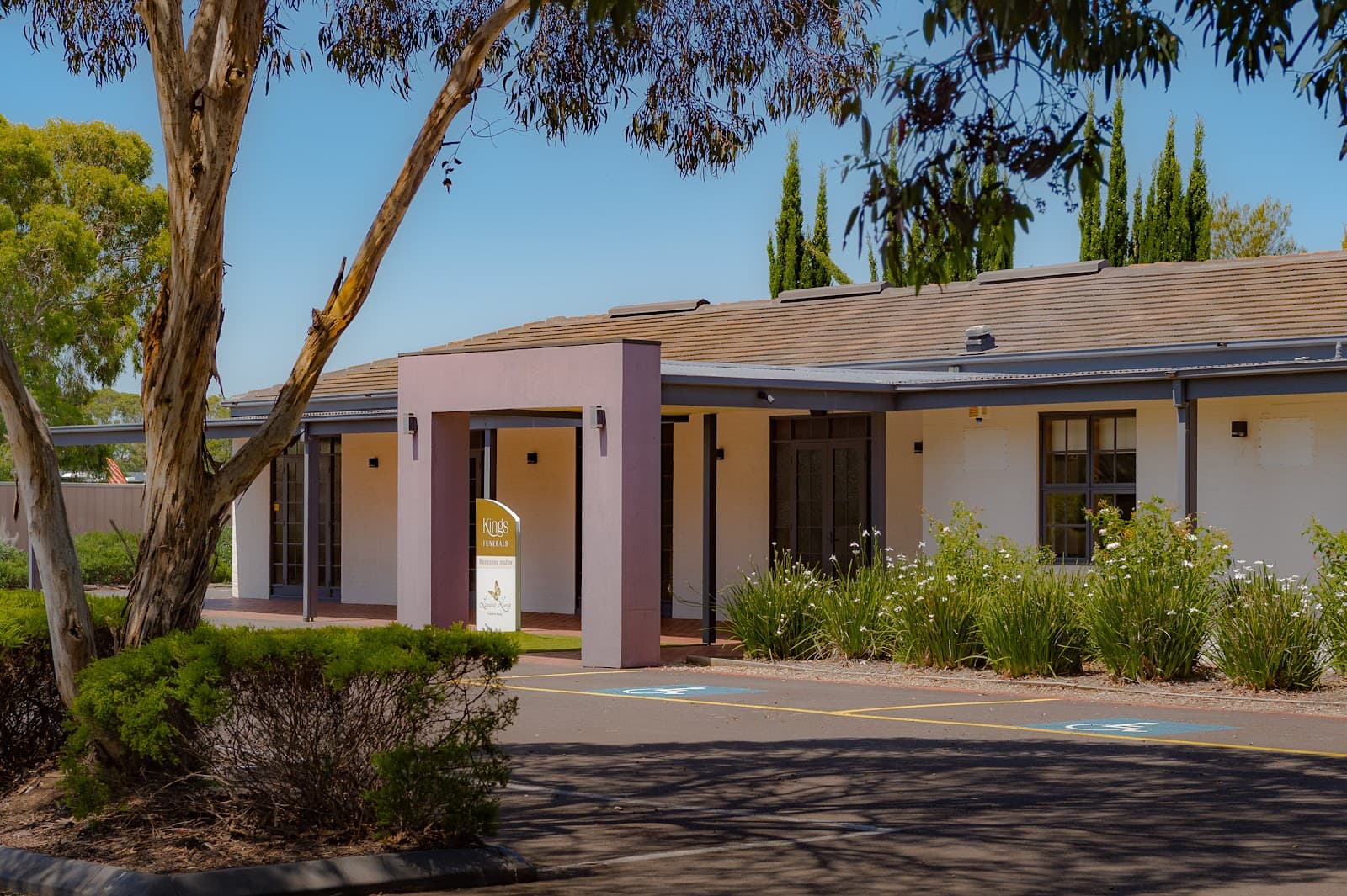 Louise King Funerals premises