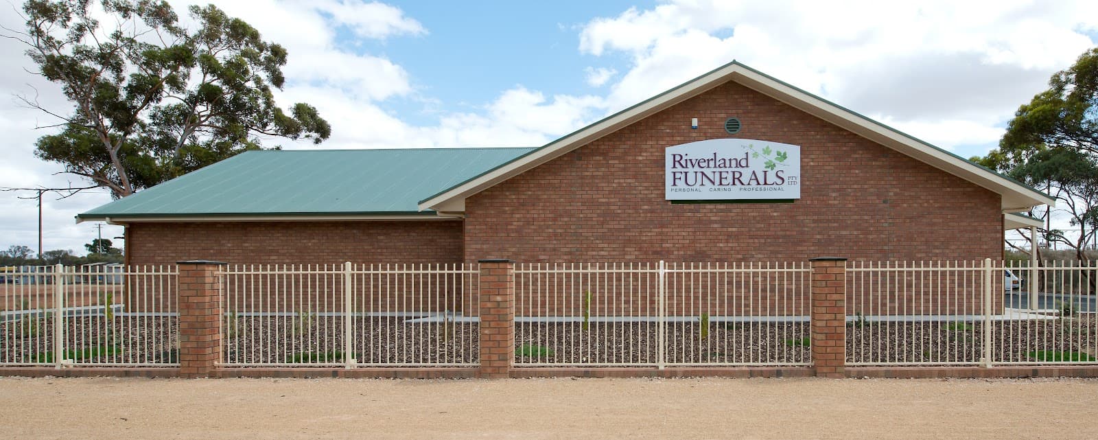 Riverland Funerals premises