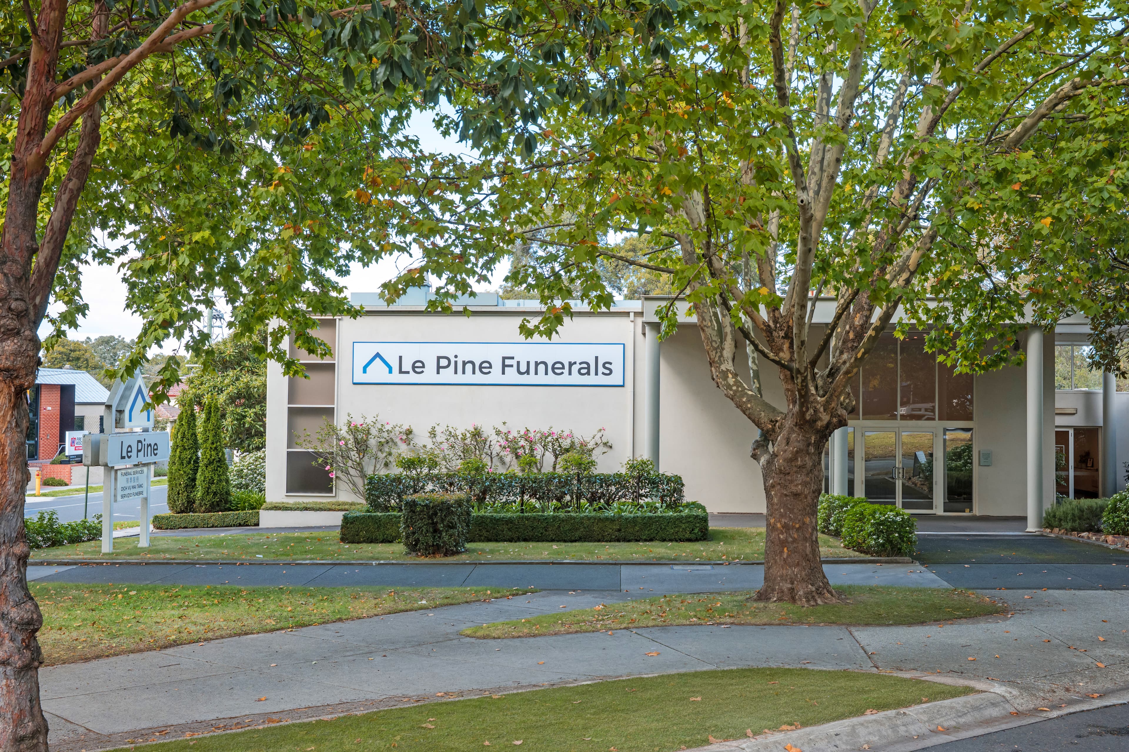 Le Pine Funerals Box Hill premises