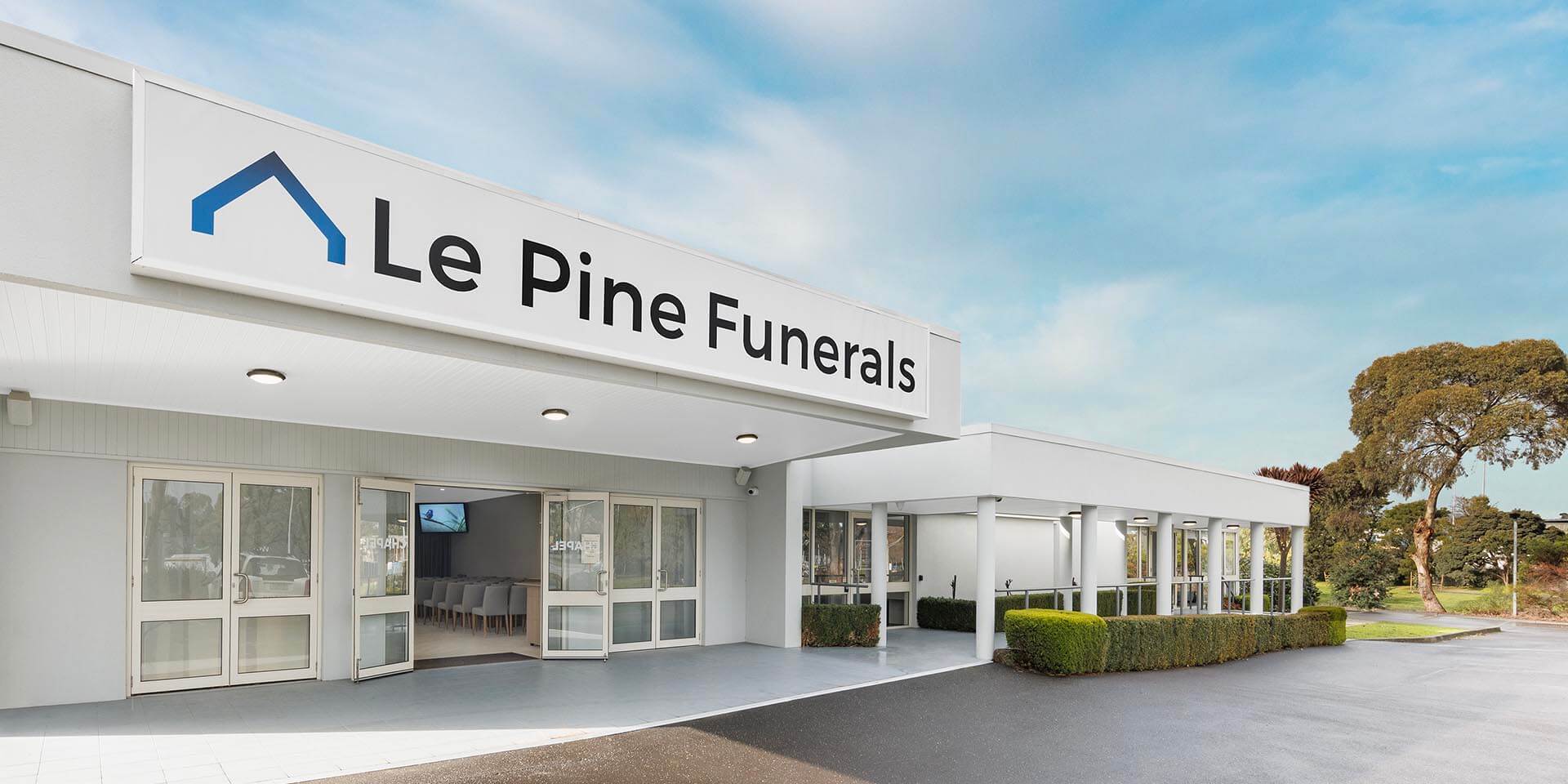 Le Pine Funerals Ferntree Gully premises
